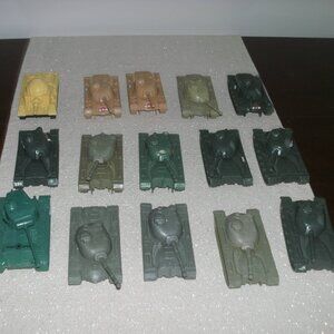 SET of 15 Collectible Toy Plastic Army Tanks each 5" Green Yellow & Tan